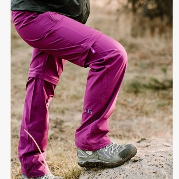 The Arctix Women's Trail Convertible Pants - Picture 3 of 7